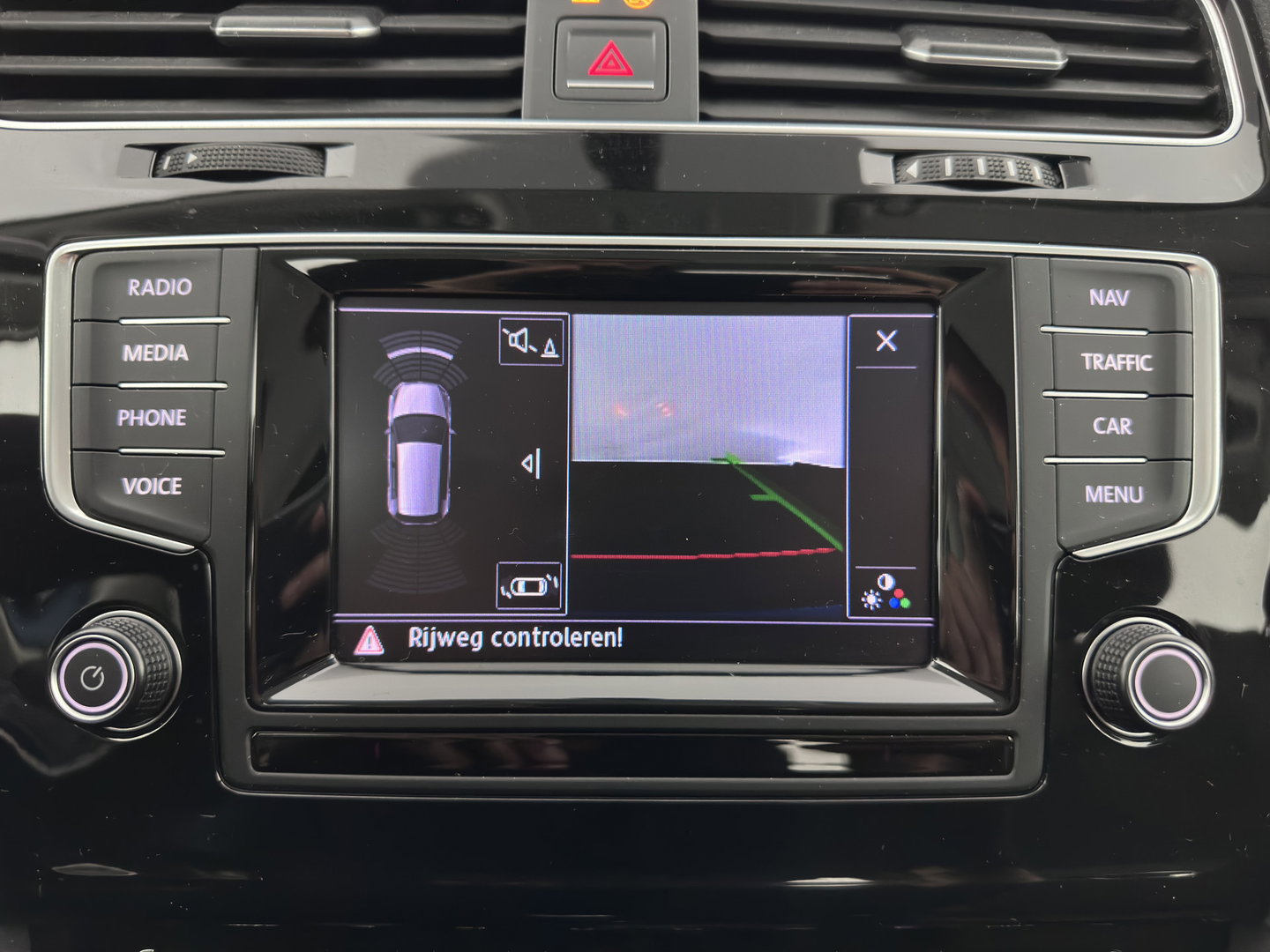 Volkswagen Golf 1.4 TSI ACT Highline *XENON | HEATED-SPORTSEATS | CAMERA | NAVI-FULLMAP | ECC | PDC | CRUISE | 17''ALU*