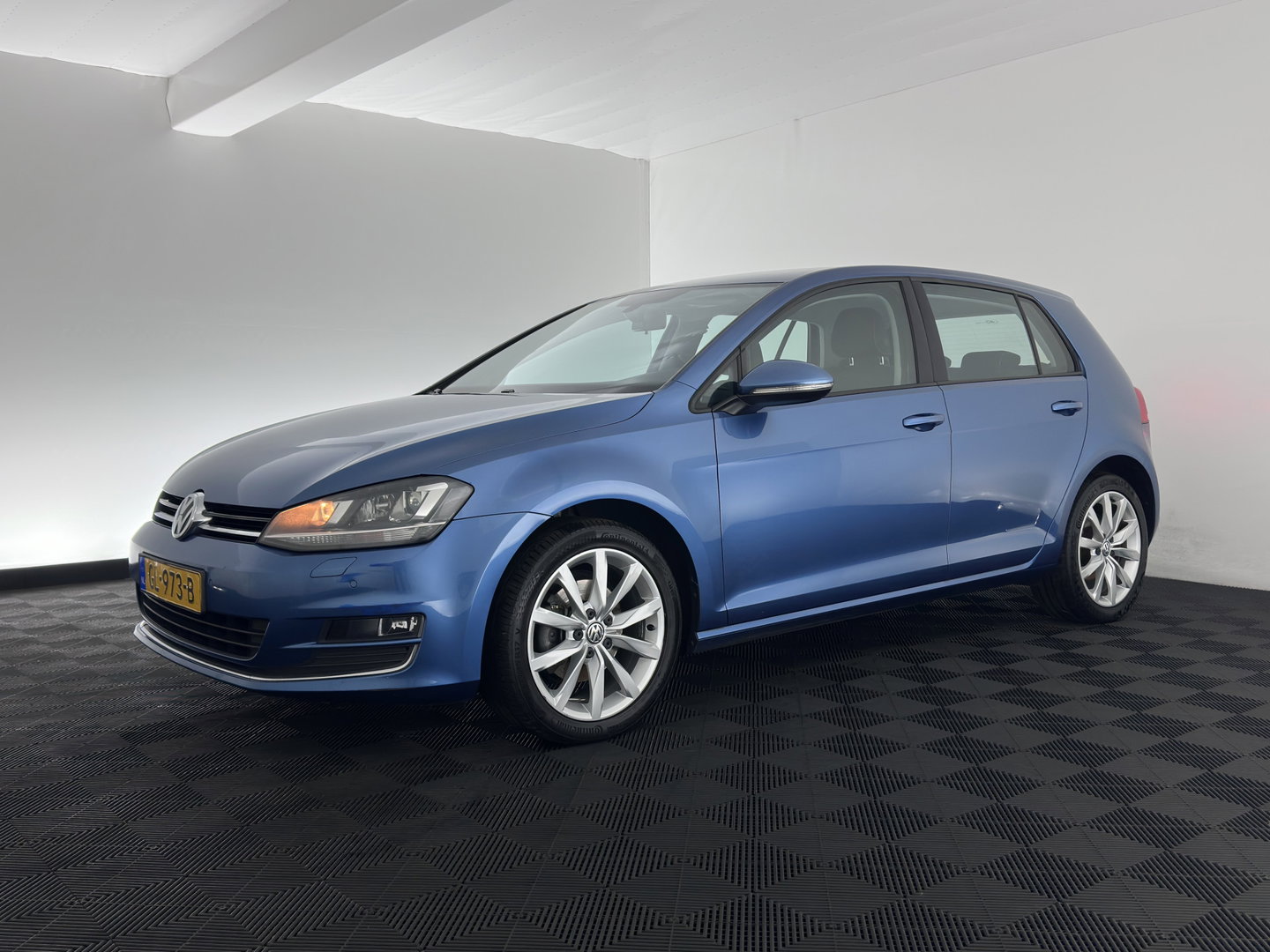 Volkswagen Golf 1.4 TSI ACT Highline *XENON | HEATED-SPORTSEATS | CAMERA | NAVI-FULLMAP | ECC | PDC | CRUISE | 17''ALU*