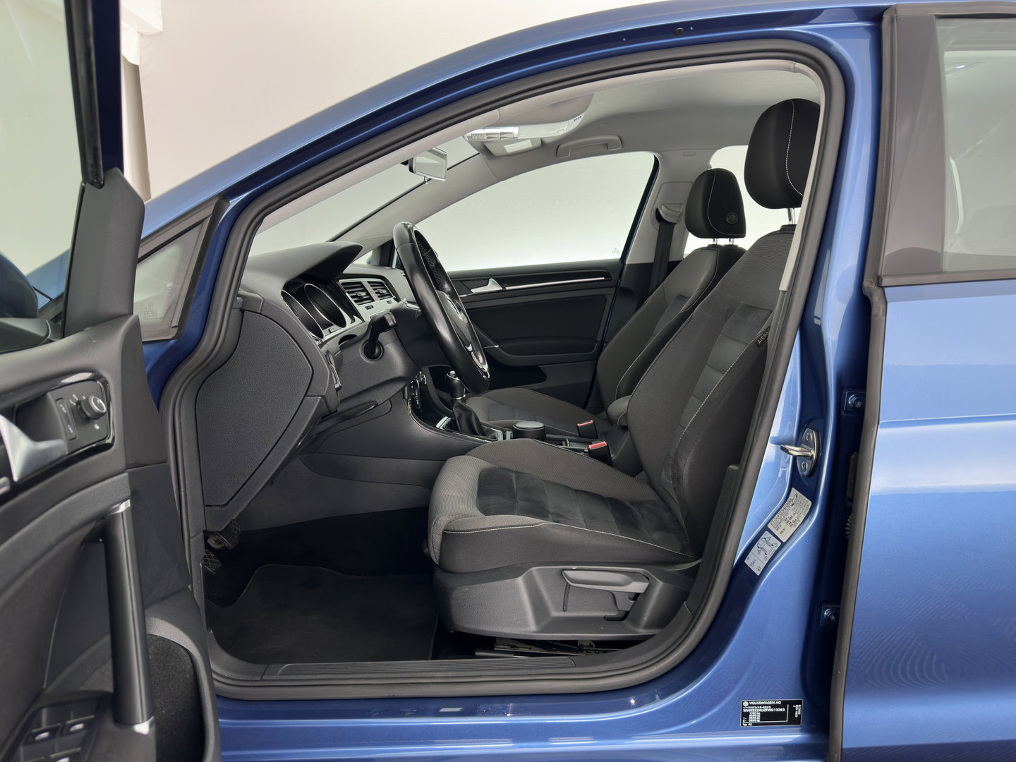 Volkswagen Golf 1.4 TSI ACT Highline *XENON | HEATED-SPORTSEATS | CAMERA | NAVI-FULLMAP | ECC | PDC | CRUISE | 17''ALU*