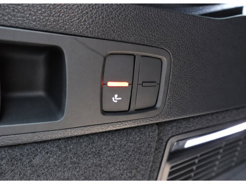 Audi Q5 50 TFSI e S edition PANO 360 KEYLESS