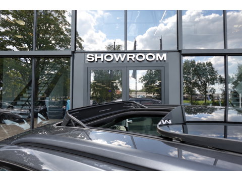 Audi Q5 50 TFSI e S edition PANO 360 KEYLESS