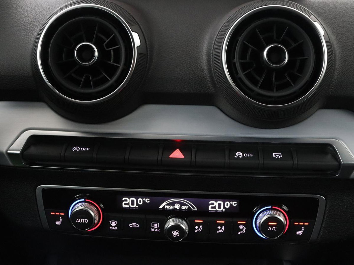 Audi Q2 35 TFSI S Edition