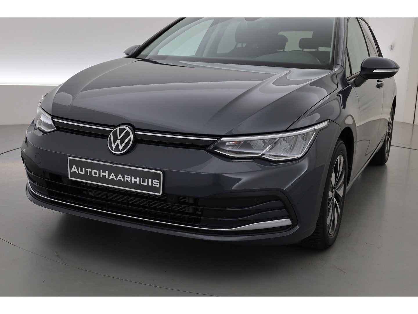 Volkswagen Golf 1.0 TSI Life | Rijklaar! | Dig. Cockpit | Camera | PDC V+A | Apple CarPlay | Stoel- Stuurverw. | All Season