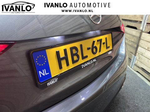 Mercedes-Benz C-Klasse 300 e AMG Line PHEV Leder LED Camera Sfeer Navi Trekhaak LM