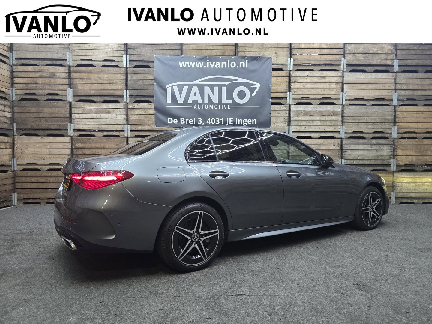 Mercedes-Benz C-Klasse 300 e AMG Line PHEV Leder LED Camera Sfeer Navi Trekhaak LM