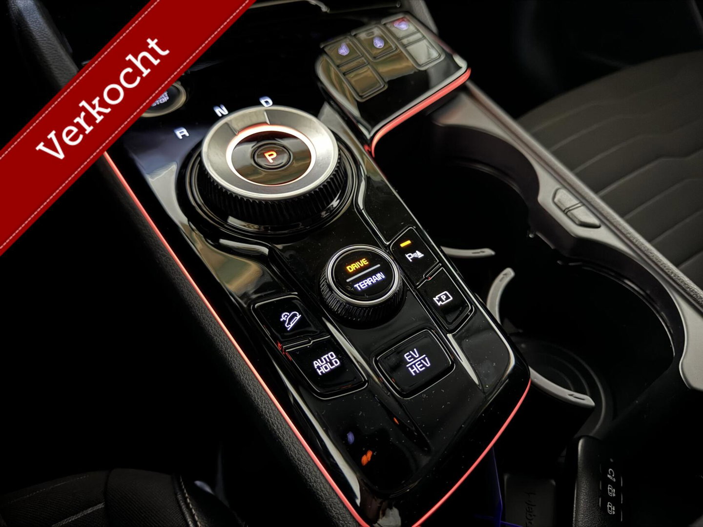 Kia Sportage 1.6 T-GDi Plug-in Hybrid AWD Pano 360° Carplay Trekh. ACC