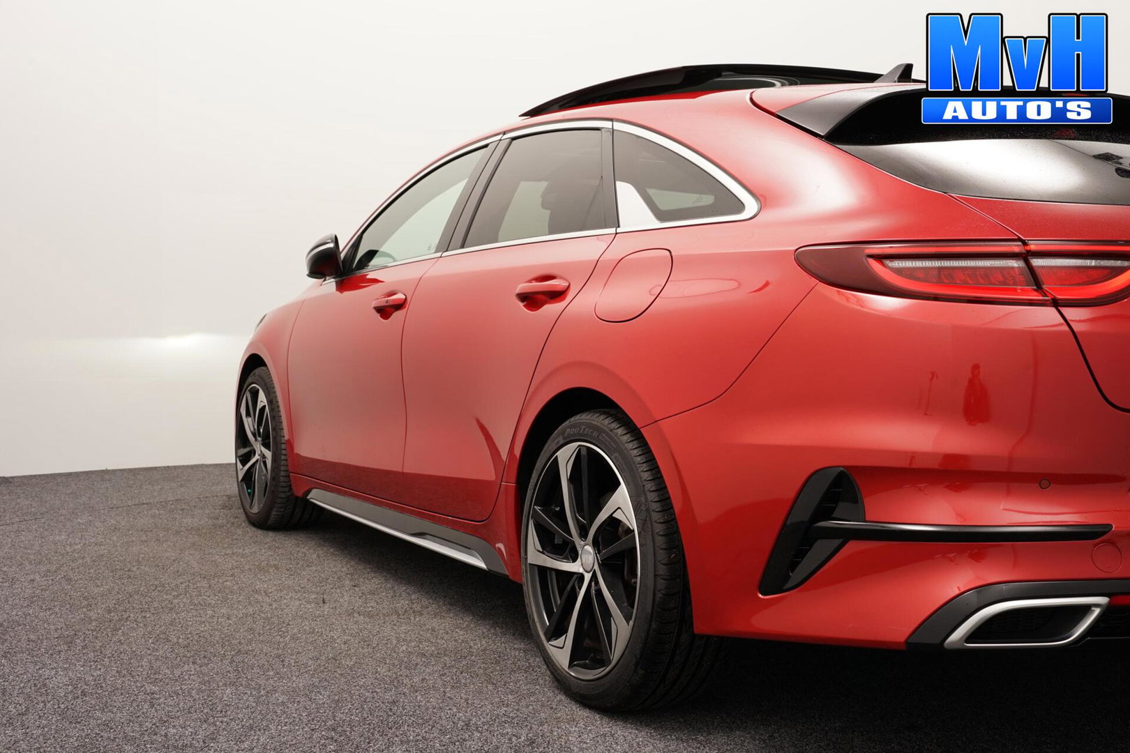 Kia ProCeed 1.4 T-GDI GT-Line|LUXE|TREKHAAK|PANO|LED|NAP|CAM