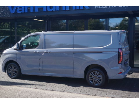 Ford E-Transit Custom 320L 218PK 71KWH AWD Limited AUT BPM VRIJ!! Apple CP/Android A, LED, Trekhaak, 2x Schuifdeur 17" LM!! NR. EC55