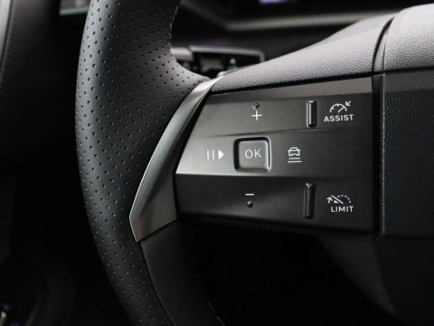 Opel Grandland 1.2 Turbo Hybrid GS | Trekhaak | Stoelverwarming | LED | Head-Up | Apple Carplay |