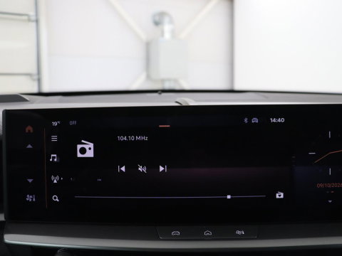 Opel Grandland 1.2 Turbo Hybrid GS | Trekhaak | Stoelverwarming | LED | Head-Up | Apple Carplay |