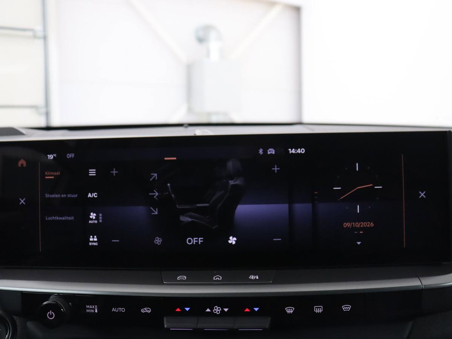 Opel Grandland 1.2 Turbo Hybrid GS | Trekhaak | Stoelverwarming | LED | Head-Up | Apple Carplay |