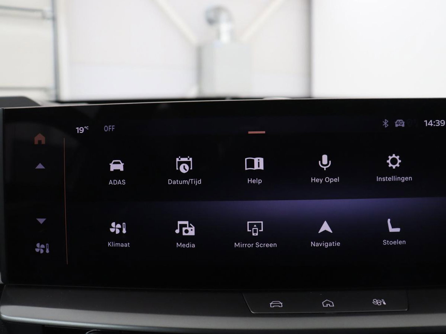Opel Grandland 1.2 Turbo Hybrid GS | Trekhaak | Stoelverwarming | LED | Head-Up | Apple Carplay |