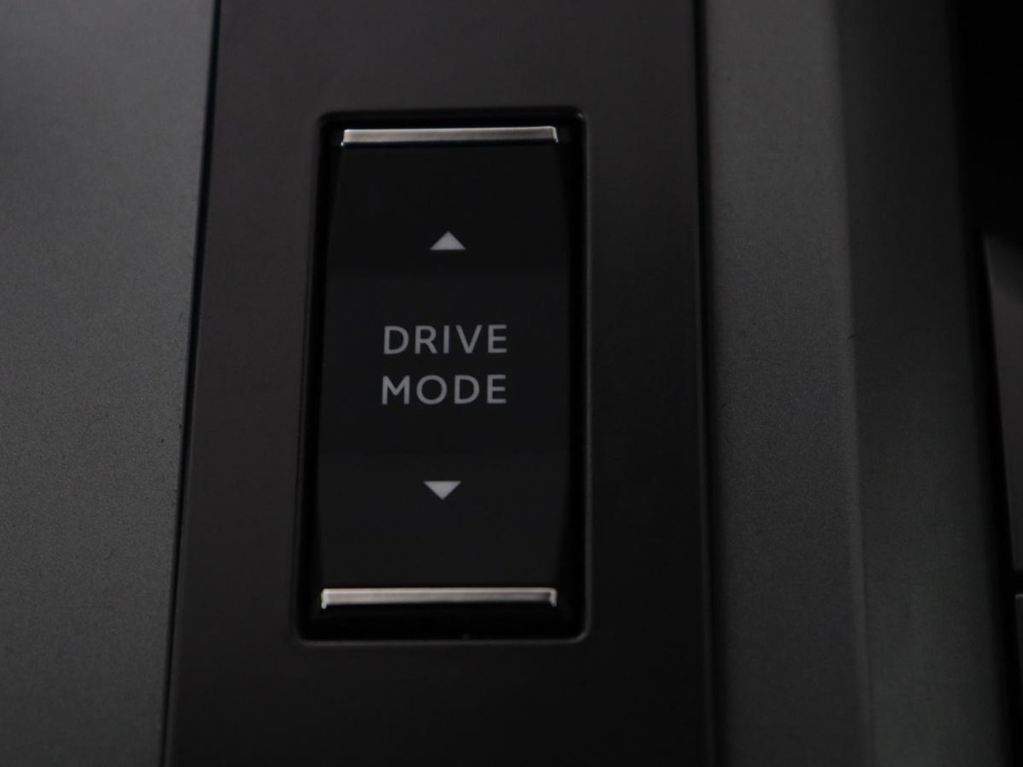 Opel Grandland 1.2 Turbo Hybrid GS | Trekhaak | Stoelverwarming | LED | Head-Up | Apple Carplay |