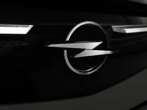 Opel Grandland 1.2 Turbo Hybrid GS | Trekhaak | Stoelverwarming | LED | Head-Up | Apple Carplay |