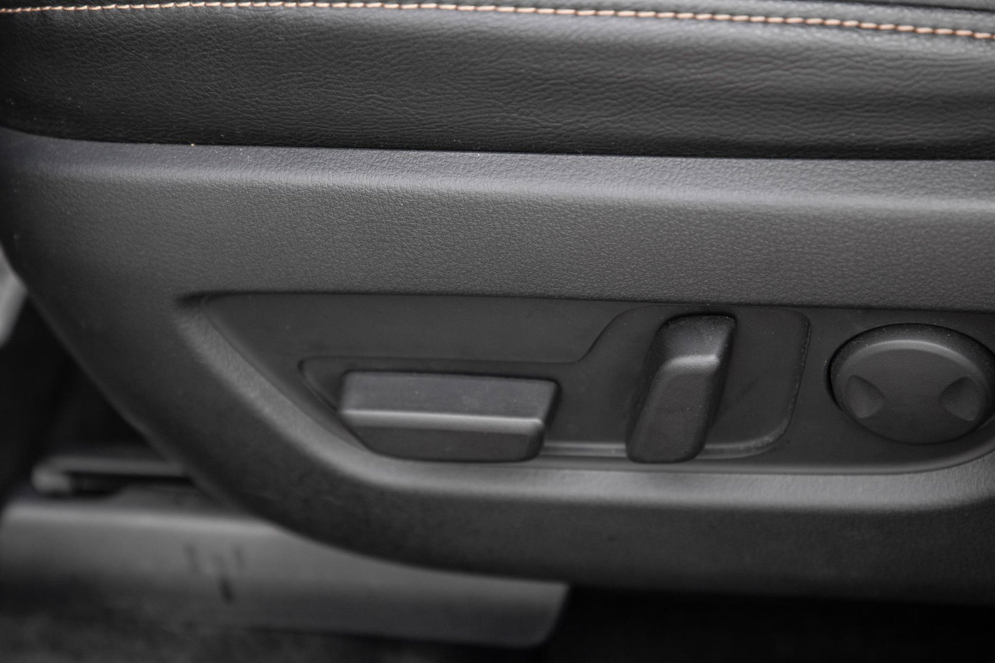 Mazda CX-60 2.5 e-SkyActiv PHEV CAMERA / STOELVERWARMING + KOELING / CARPLAY / ADAPTIVE CRUISE