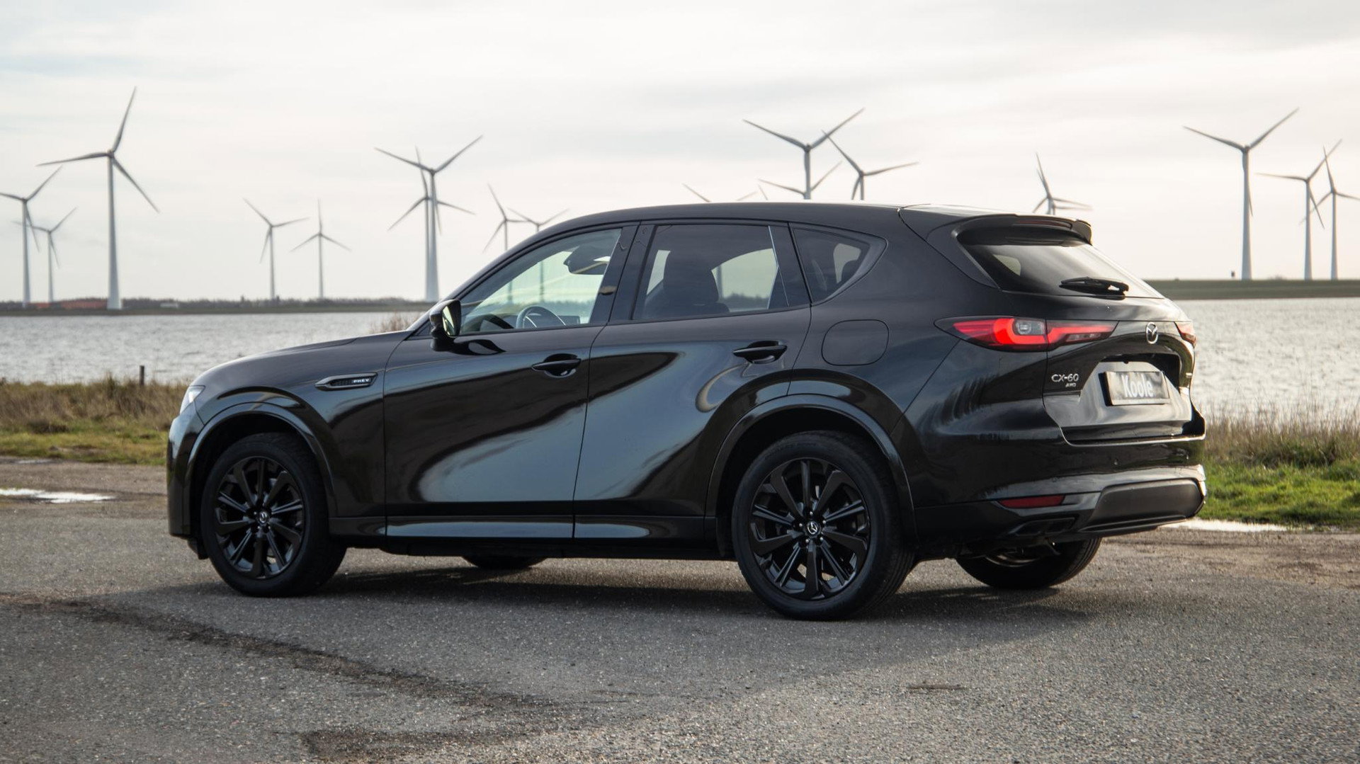 Mazda CX-60 2.5 e-SkyActiv PHEV CAMERA / STOELVERWARMING + KOELING / CARPLAY / ADAPTIVE CRUISE