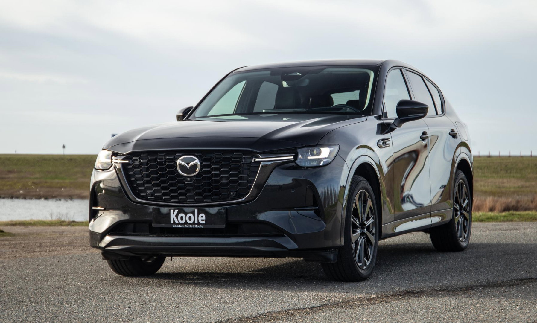 Mazda CX-60 2.5 e-SkyActiv PHEV CAMERA / STOELVERWARMING + KOELING / CARPLAY / ADAPTIVE CRUISE