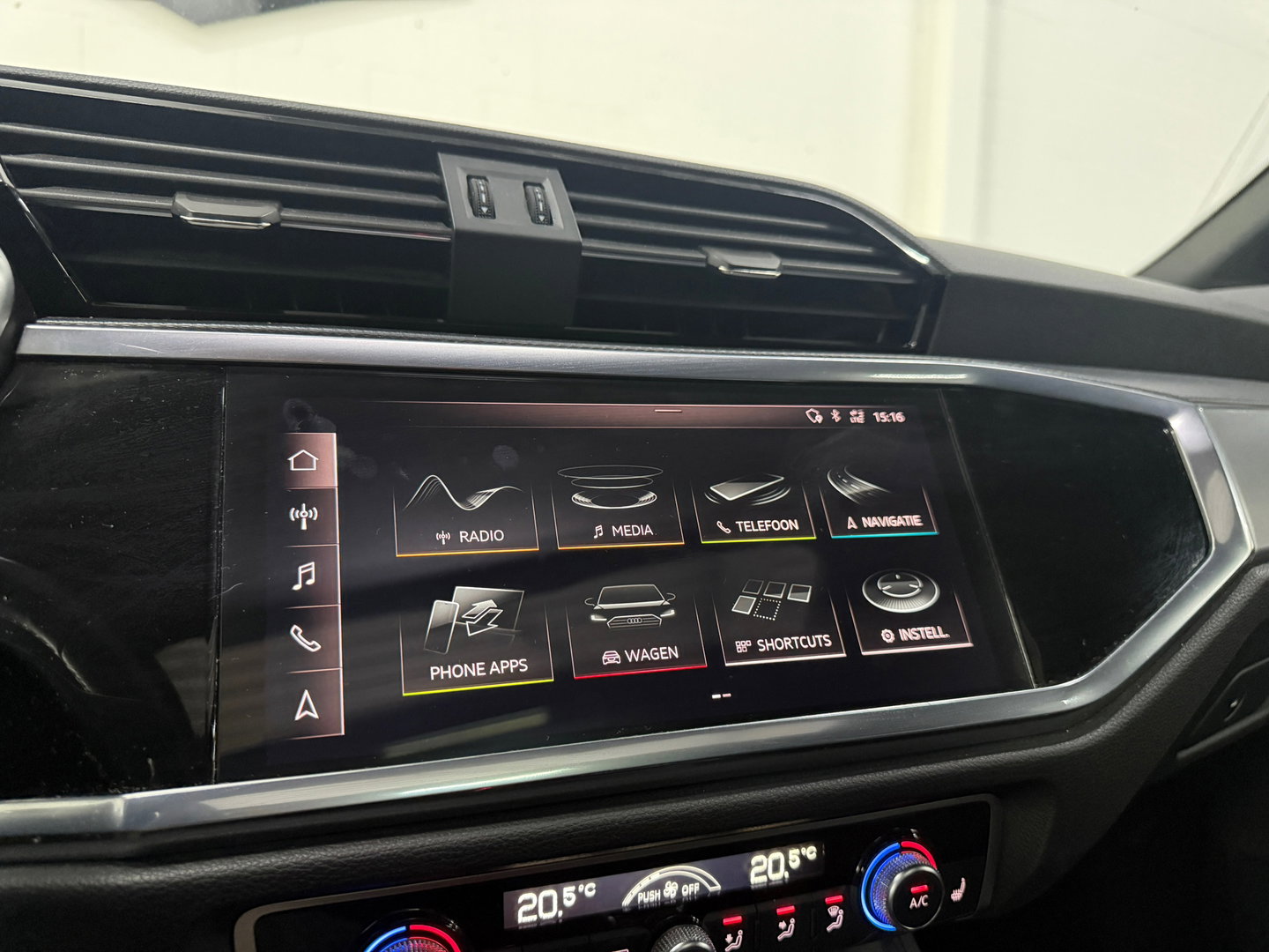 Audi Q3 Sportback 35 TFSI S Edition*Pano*Camera*Stoelverwarming*