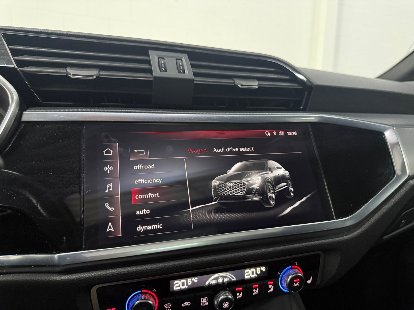 Audi Q3 Sportback 35 TFSI S Edition*Pano*Camera*Stoelverwarming*