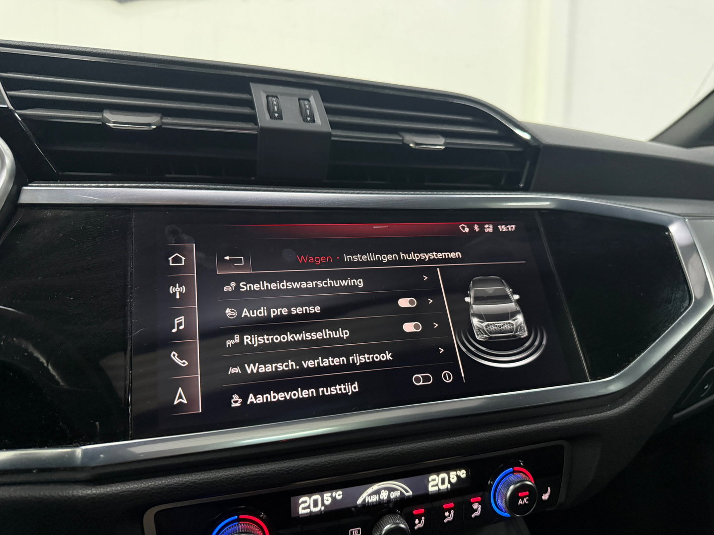Audi Q3 Sportback 35 TFSI S Edition*Pano*Camera*Stoelverwarming*