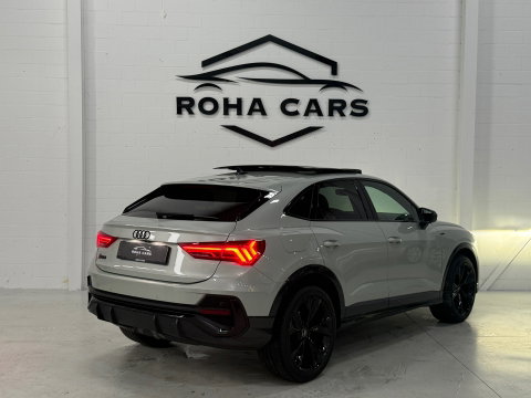 Audi Q3 Sportback 35 TFSI S Edition*Pano*Camera*Stoelverwarming*