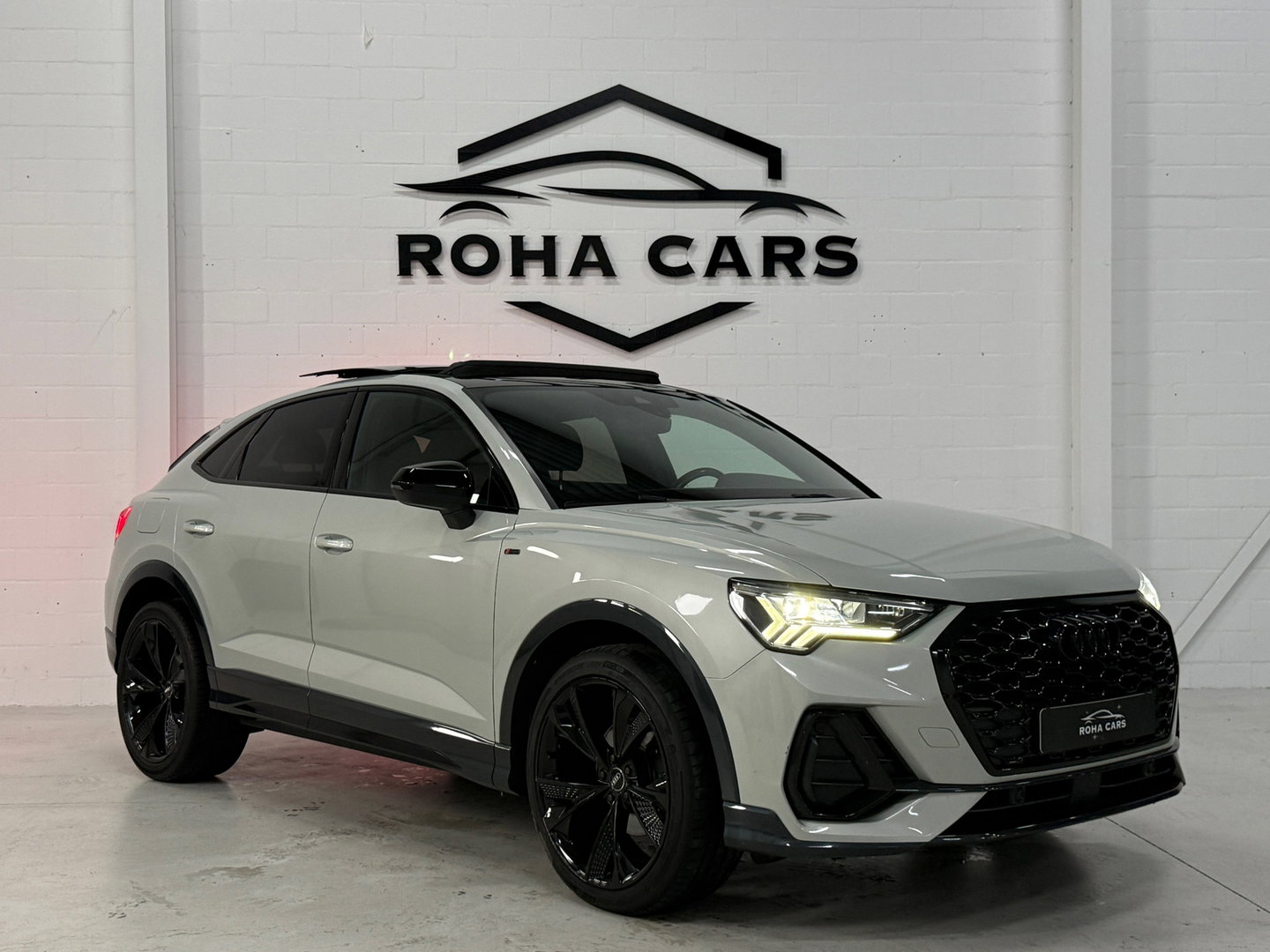 Audi Q3 Sportback 35 TFSI S Edition*Pano*Camera*Stoelverwarming*