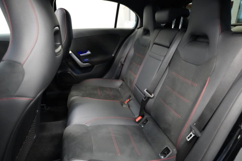 Mercedes-Benz A-Klasse 250 e Star Edition LIMITED ACC PDC Panoramadak Sfeerverlichting AMG NAP