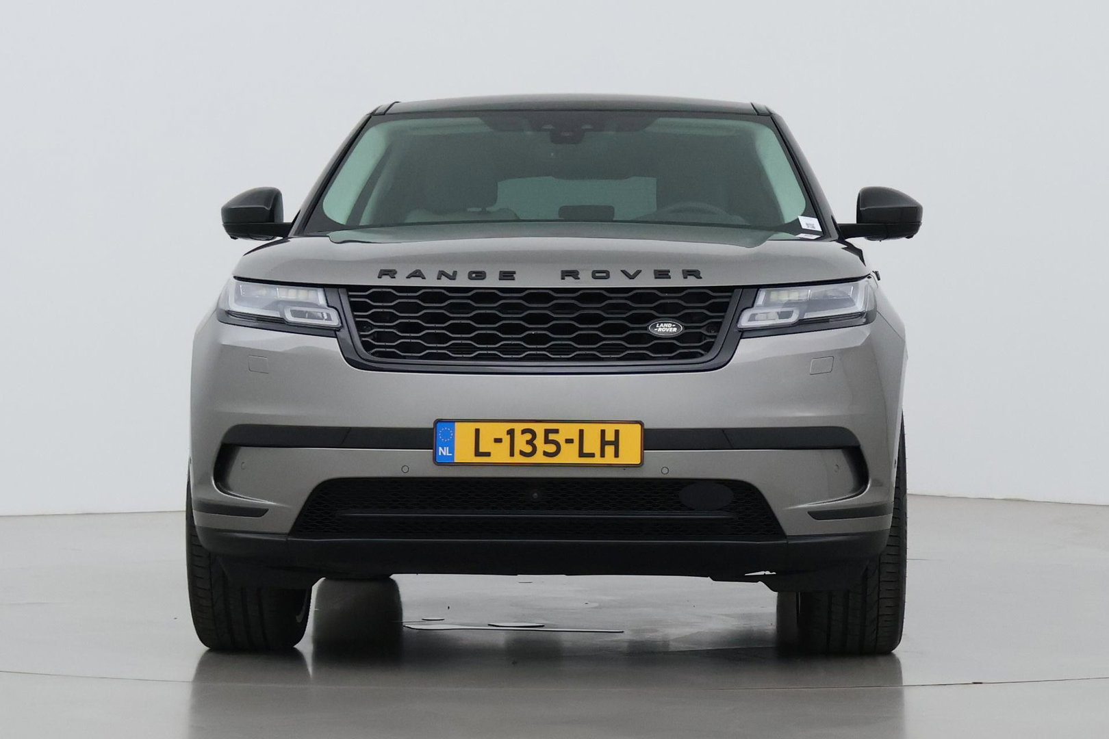 Land Rover Range Rover Velar 2.0 I4 Turbo AWD SE | Meridian Signature | Panoramadak | 360° Camera | Head-Up | Stoelventilatie+Massage | ACC | 22 Inch