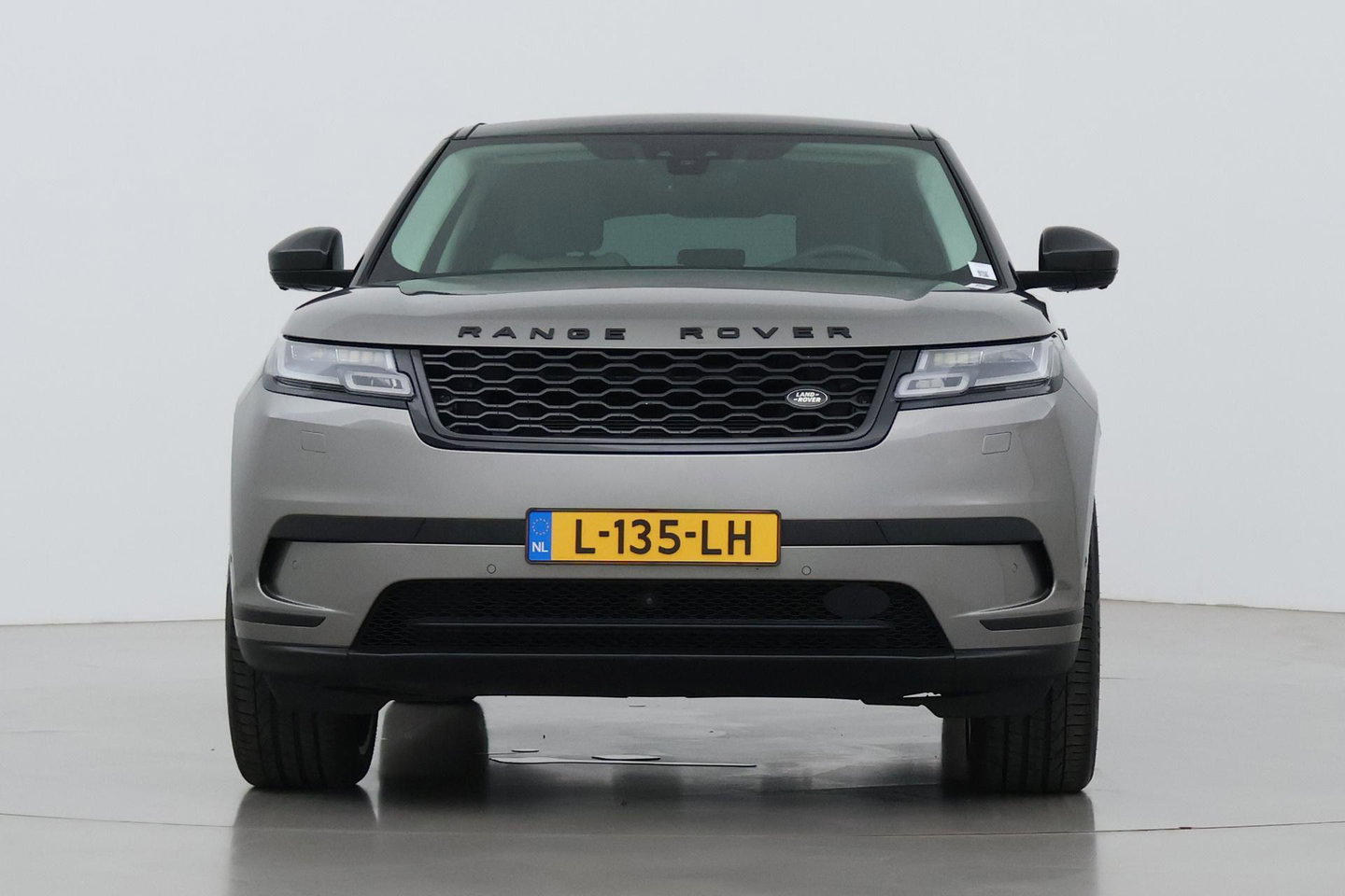Land Rover Range Rover Velar 2.0 I4 Turbo AWD SE | Meridian Signature | Panoramadak | 360° Camera | Head-Up | Stoelventilatie+Massage | ACC | 22 Inch