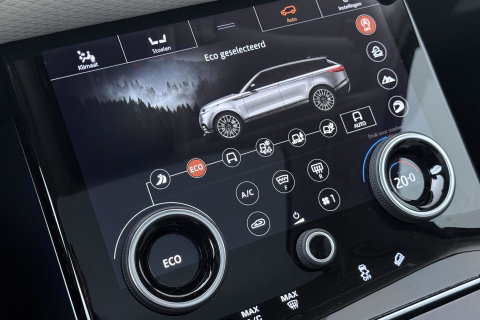 Land Rover Range Rover Velar 2.0 I4 Turbo AWD SE | Meridian Signature | Panoramadak | 360° Camera | Head-Up | Stoelventilatie+Massage | ACC | 22 Inch