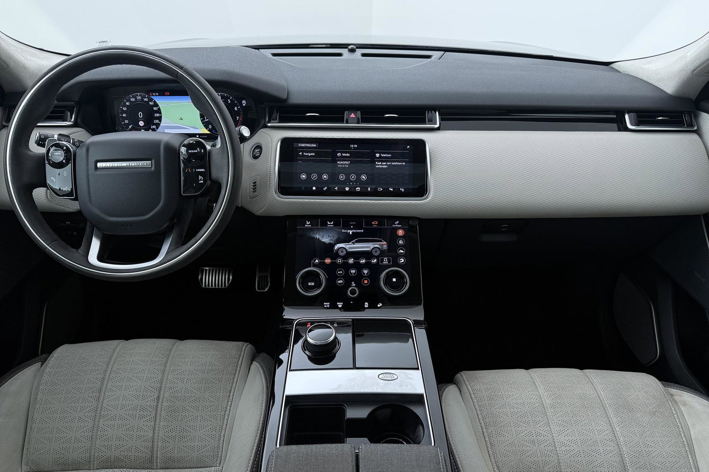 Land Rover Range Rover Velar 2.0 I4 Turbo AWD SE | Meridian Signature | Panoramadak | 360° Camera | Head-Up | Stoelventilatie+Massage | ACC | 22 Inch