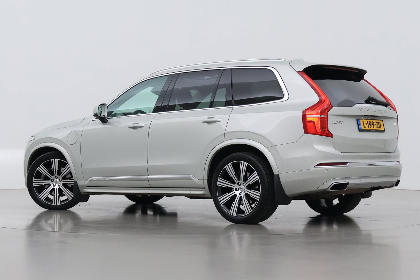 Volvo XC90 T8 Inscription | Luchtvering | Bowers&Wilkins | Stoelventilatie | Panoramadak