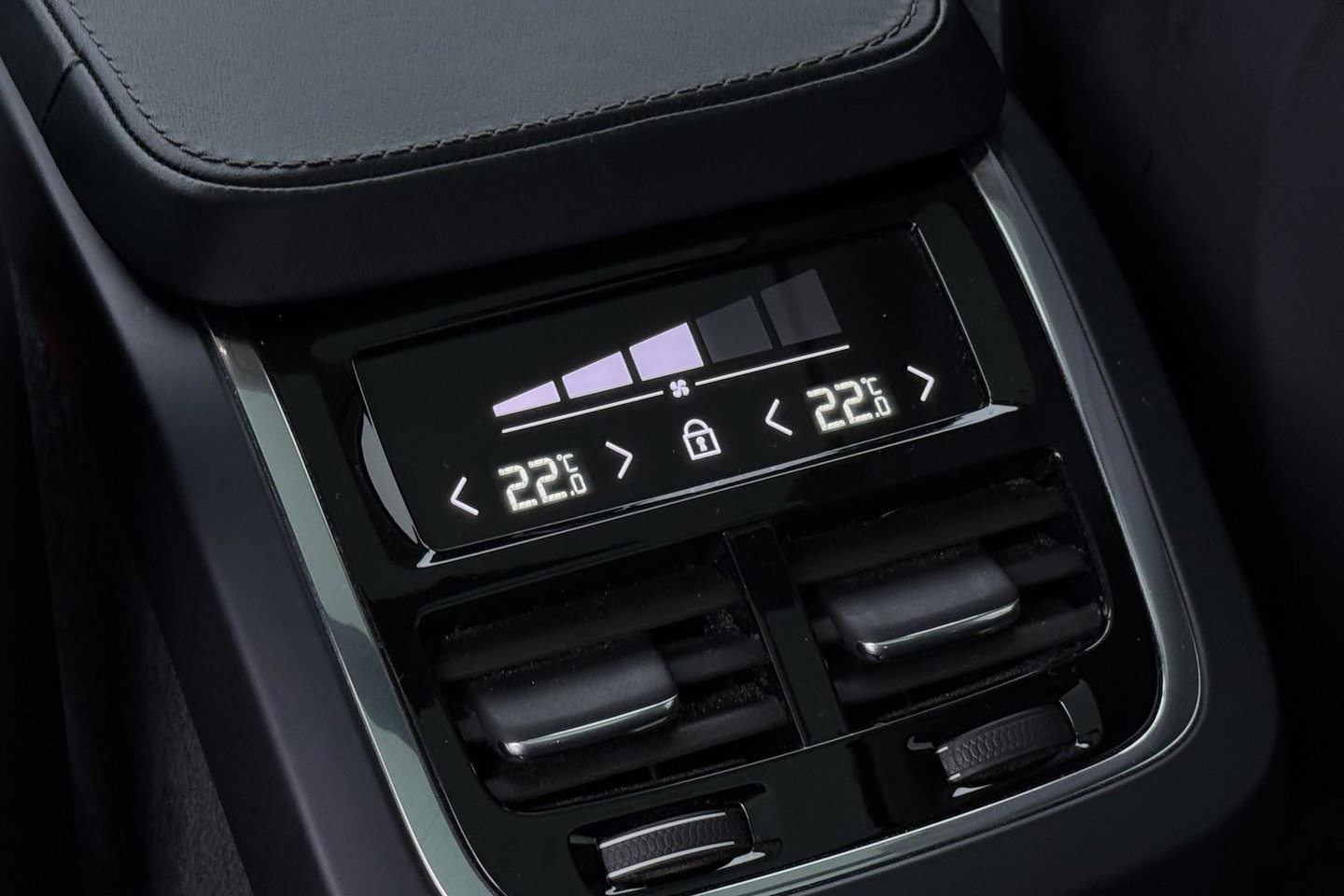 Volvo XC90 T8 Inscription | Luchtvering | Bowers&Wilkins | Stoelventilatie | Panoramadak