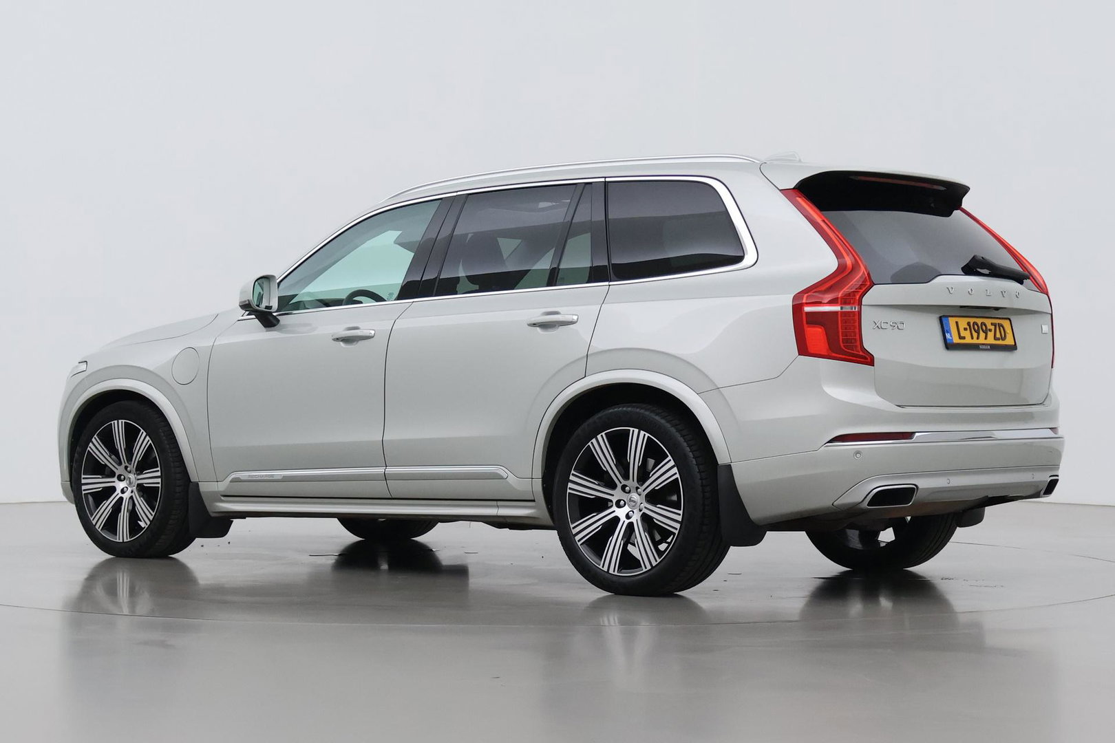 Volvo XC90 T8 Inscription | Luchtvering | Bowers&Wilkins | Stoelventilatie | Panoramadak