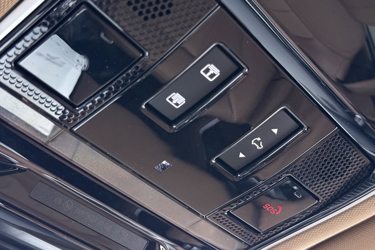 Land Rover Range Rover 3.0 P400 HSE | Meridian 3D Surround | ClearSight | Panoramadak | 360° Camera | Trekhaak | Head-Up | Stoelventilatie V+A | 22 Inch