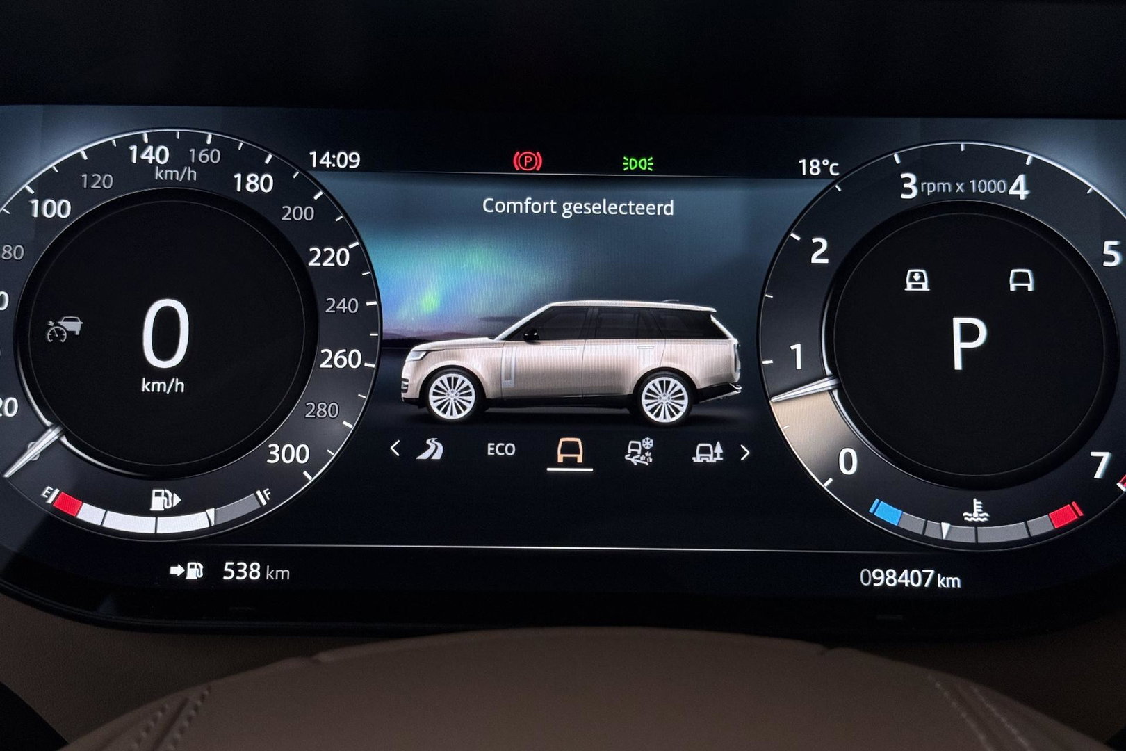 Land Rover Range Rover 3.0 P400 HSE | Meridian 3D Surround | ClearSight | Panoramadak | 360° Camera | Trekhaak | Head-Up | Stoelventilatie V+A | 22 Inch