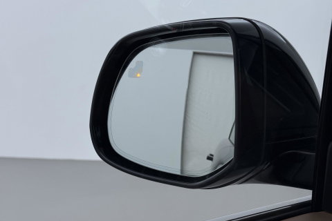 Land Rover Range Rover 3.0 P400 HSE | Meridian 3D Surround | ClearSight | Panoramadak | 360° Camera | Trekhaak | Head-Up | Stoelventilatie V+A | 22 Inch