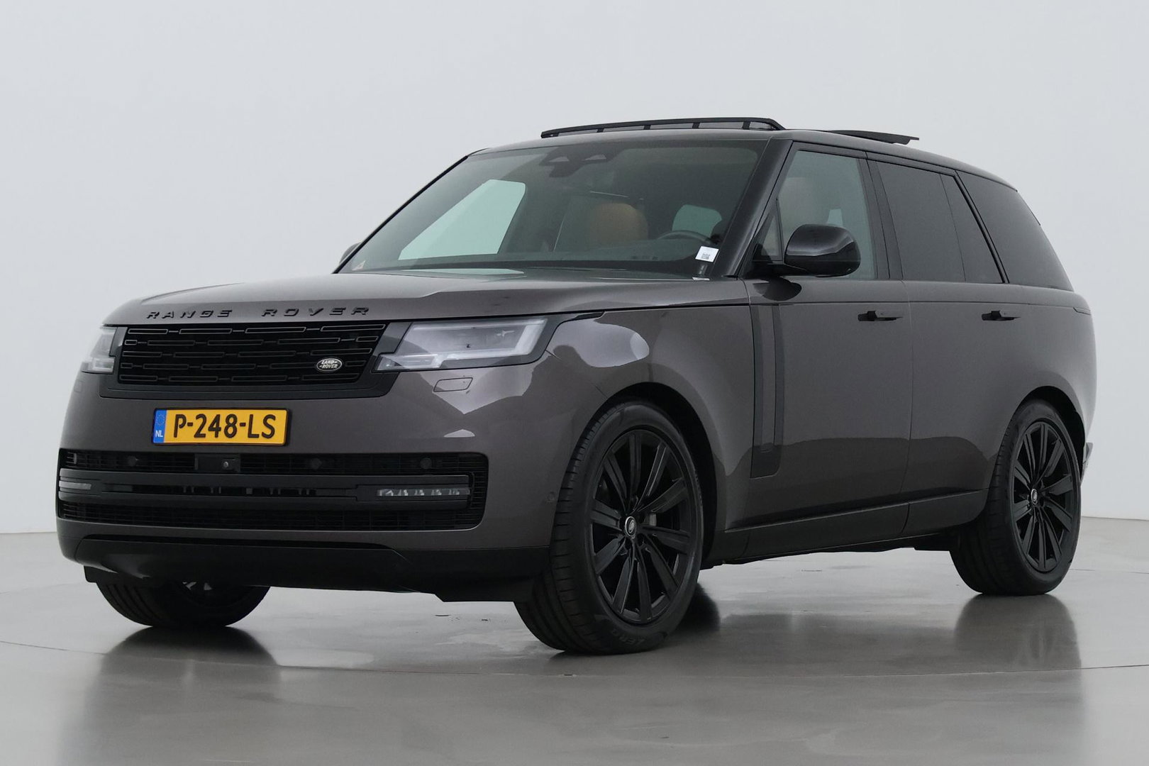 Land Rover Range Rover 3.0 P400 HSE | Meridian 3D Surround | ClearSight | Panoramadak | 360° Camera | Trekhaak | Head-Up | Stoelventilatie V+A | 22 Inch