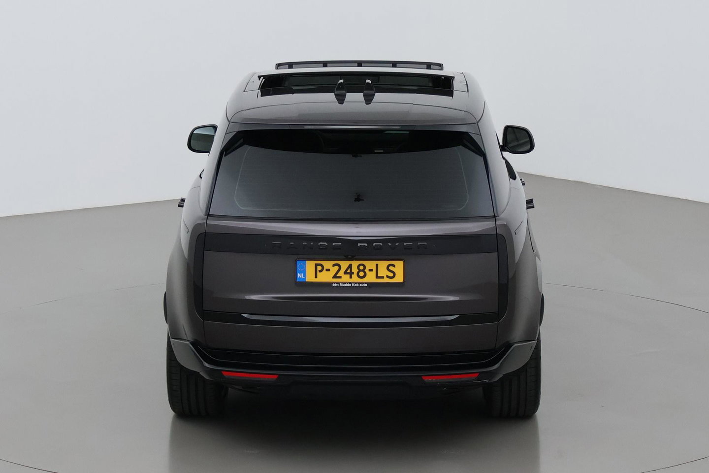 Land Rover Range Rover 3.0 P400 HSE | Meridian 3D Surround | ClearSight | Panoramadak | 360° Camera | Trekhaak | Head-Up | Stoelventilatie V+A | 22 Inch