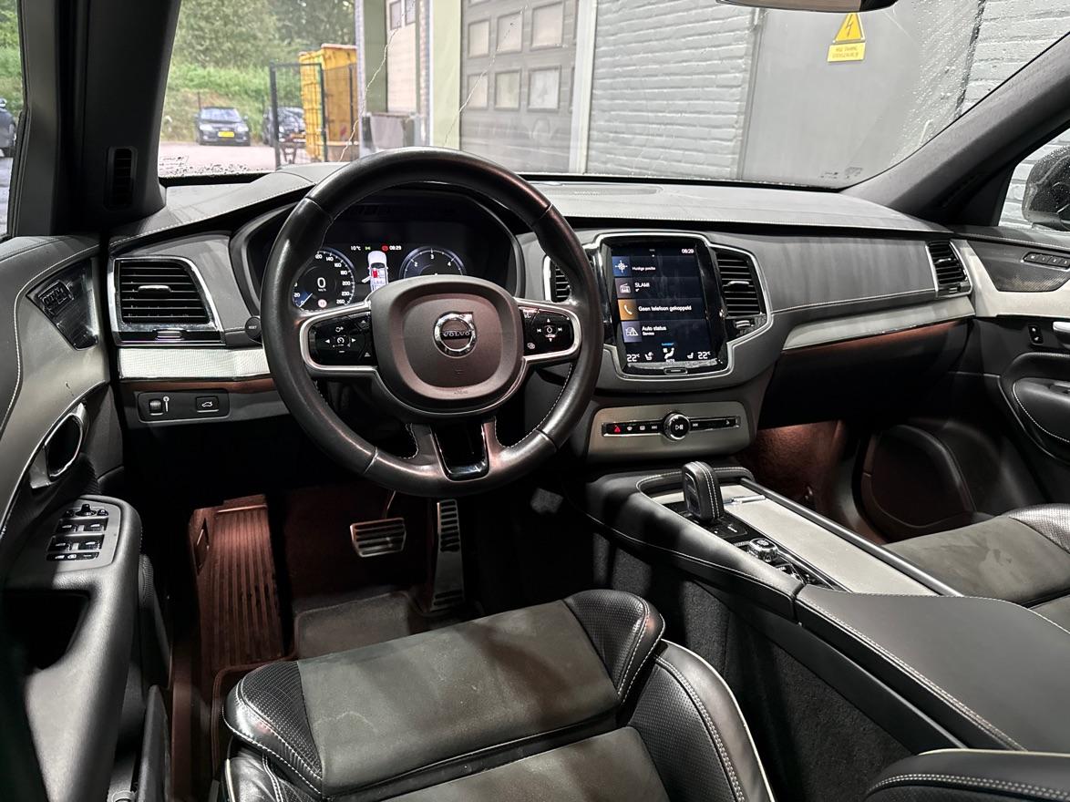 Volvo XC90 2.0 B5 AWD Inscription Intro Edition | Harman/Kardon | Panoramadak | 360° Camera | Trekhaak | Head-Up | Stoel+Stuurverwarming | BLIS | ACC