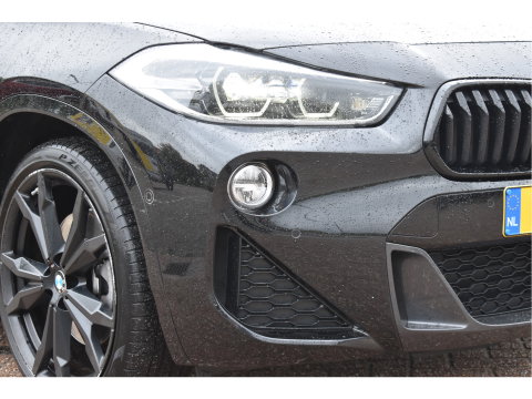 BMW X2 xDrive20i Executive Edition M-Sport 192 pk | Vol | HUD | Camera | Elekt.stoelen | Open dak | Harman/Kardon | Afn.trekhaak | Full LED | Historie