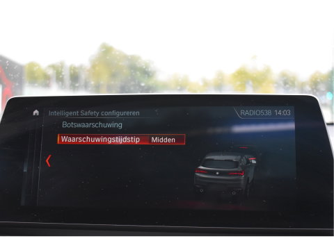 BMW X2 xDrive20i Executive Edition M-Sport 192 pk | Vol | HUD | Camera | Elekt.stoelen | Open dak | Harman/Kardon | Afn.trekhaak | Full LED | Historie