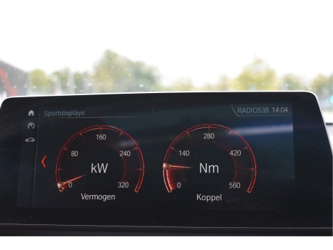 BMW X2 xDrive20i Executive Edition M-Sport 192 pk | Vol | HUD | Camera | Elekt.stoelen | Open dak | Harman/Kardon | Afn.trekhaak | Full LED | Historie