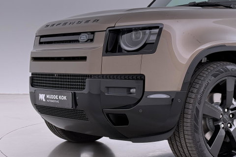 Land Rover Defender 110 P300e X-Dynamic HSE | 6-Persoons | Meridian Surround | ClearSight | Head-Up | Massage+Ventilatie | 22 Inch