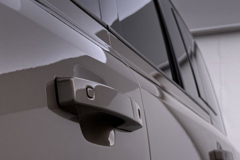 Land Rover Defender 110 P300e X-Dynamic HSE | 6-Persoons | Meridian Surround | ClearSight | Head-Up | Massage+Ventilatie | 22 Inch