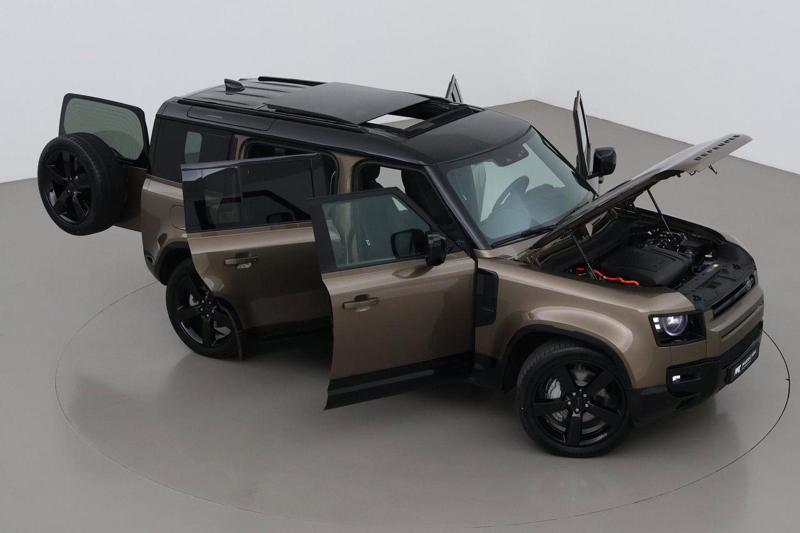Land Rover Defender 110 P300e X-Dynamic HSE | 6-Persoons | Meridian Surround | ClearSight | Head-Up | Massage+Ventilatie | 22 Inch