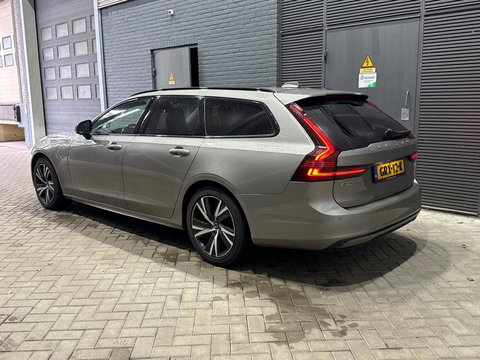 Volvo V90 2.0 T6 AWD R-Design | Panoramadak | Head-Up | Pilot Assist | Camera | Stoel+Stuurverwarming | Keyless | Getint glas | ACC