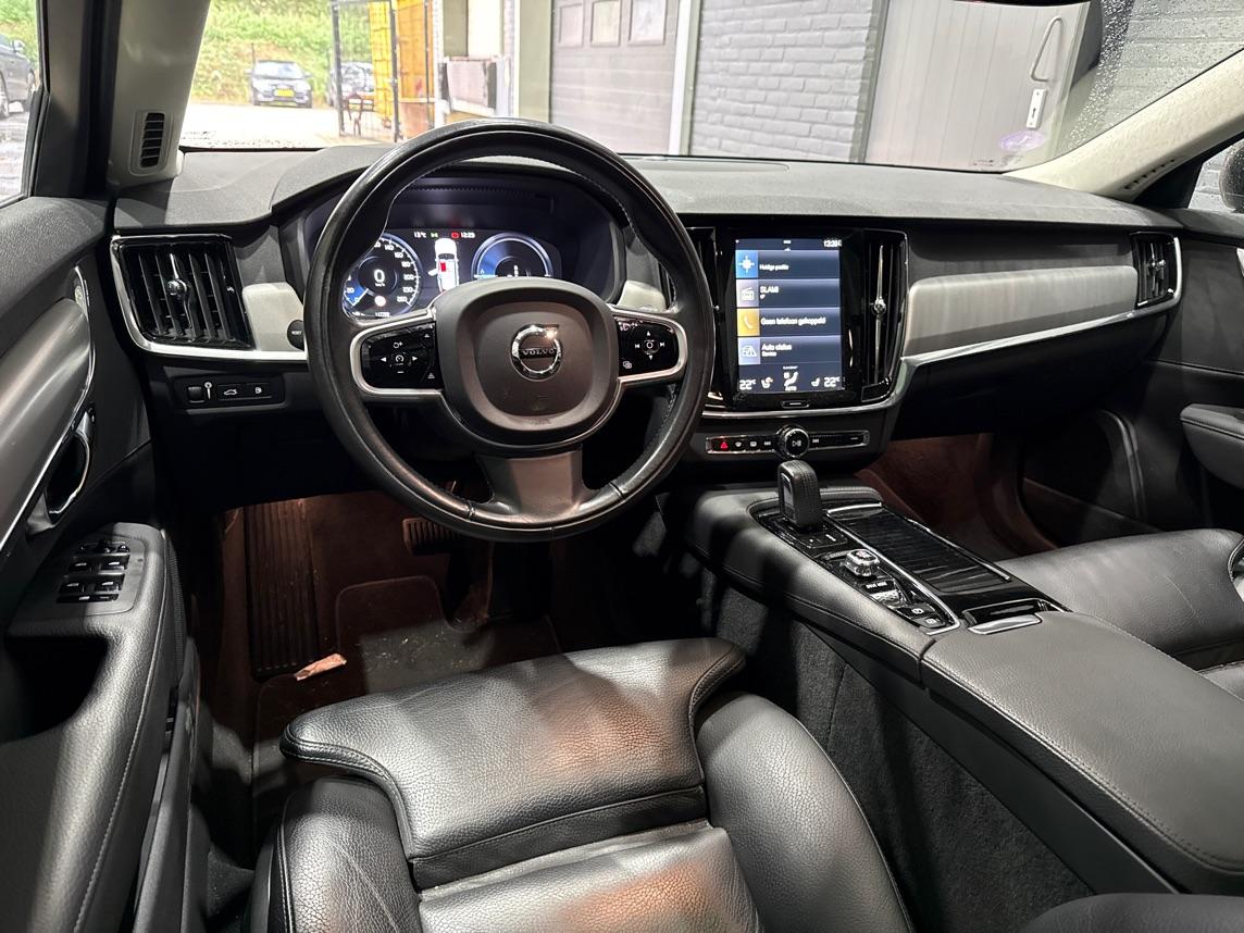 Volvo V90 2.0 T6 AWD R-Design | Panoramadak | Head-Up | Pilot Assist | Camera | Stoel+Stuurverwarming | Keyless | Getint glas | ACC