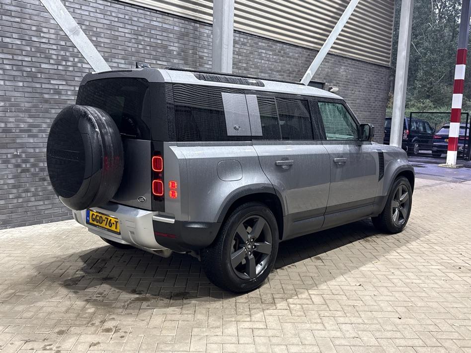 Land Rover Defender 110 P400e X-Dynamic SE | Luchtvering | Panoramadak | 360° Camera | Stoelventilatie | Meridian | Stoel+Stuurverwarming | Keyless