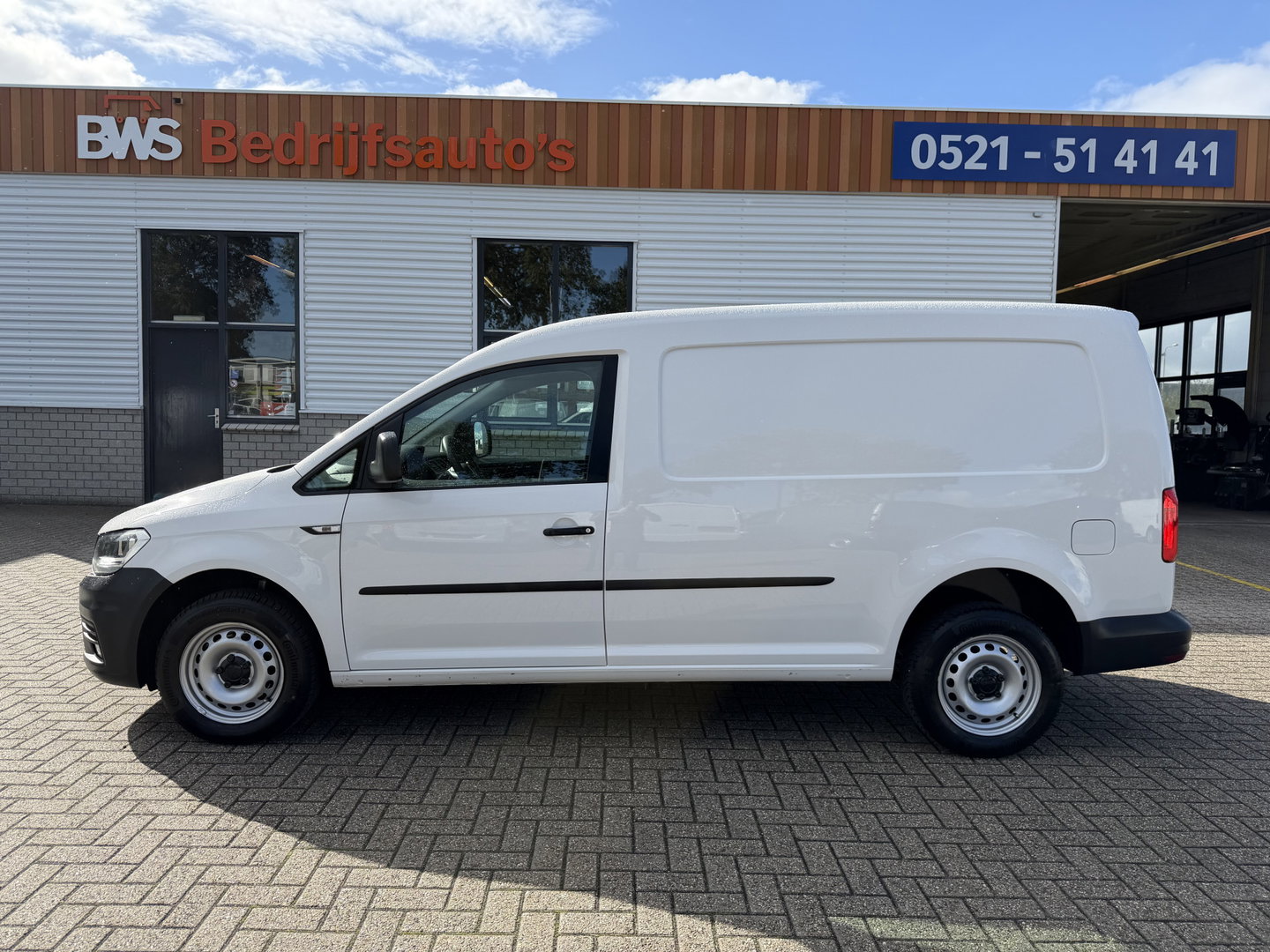 Volkswagen Caddy 2.0 TDI L2H1 BMT Maxi / vaste prijs rijklaar € 11.950 ex btw / lease vanaf € / euro 6 / bpm vrij / airco / pdc achter / achterklep / omvormer !